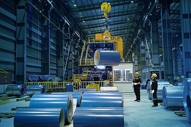 China's 2023 steel exports seen reaching 6-year high: traders